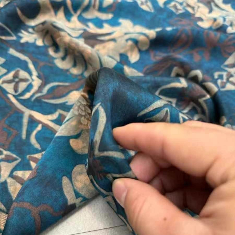 Tissu en soie lourde imprimé b - Sewing Vest avis et prix
